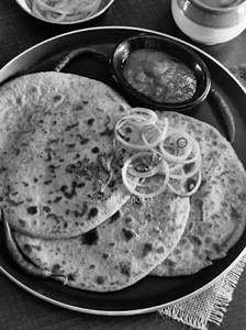 Gobhi Paratha [2]