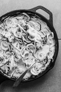 Veg Alfredo Pasta [Serves 2]