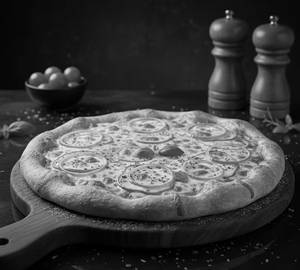 Onion and Capsicum Pizza [7 inches]