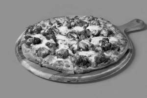 Chilli Paneer Pizza