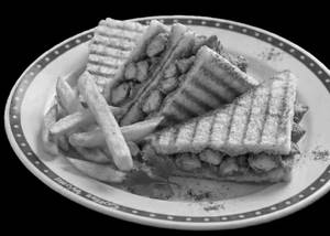 Chicken Tikka Sandwich With French Fries