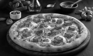 Paneer Makhani Pizza
