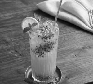 Homemade Passion Fruit Mojito