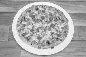 Kadhai Paneer Pizza