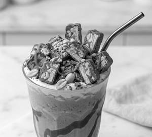 Snickers Shake