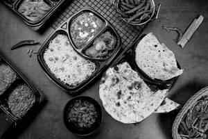 Aloo Do Pyaza With Dal Makhni