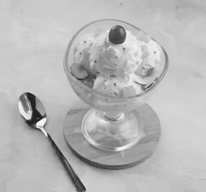Fresh Pine Apple Ice Cream