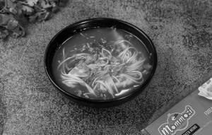 Mixed Veg Thukpa Momo