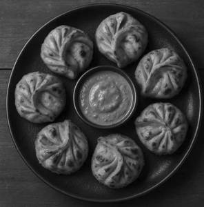 Tandoori Paneer Momo 8 Pcs