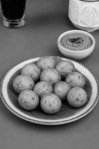Punugulu With Aalam Chutney (10 Pcs)