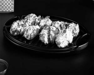 Veg Afghani Momos (8 Pcs)