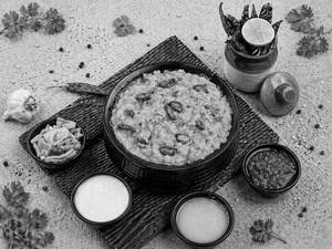 Garlic Tadka Khichdi