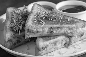Classic Masala Sandwich