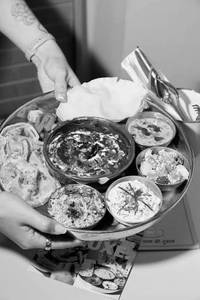 Deluxe Poori Thali