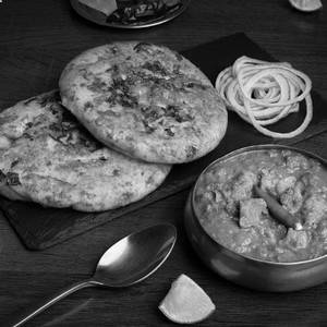 Kulcha Combo ( Kulcha + Keema Gravy )