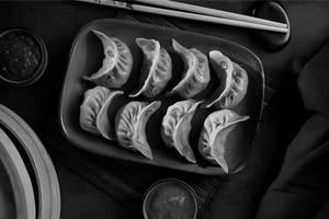 Veg Steam Momos (8 Pcs)