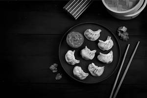 Chicken Steam Momos (8 Pcs)