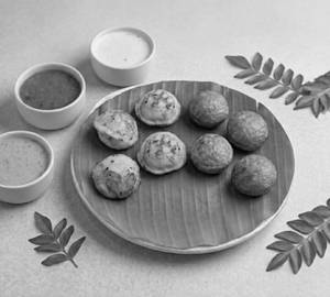 Assorted Paniyaram [8 Pieces]