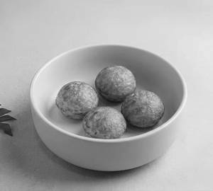 Sweet Paniyaram [4 Pieces]