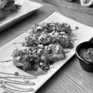 Paneer Satay In Peanut Sauce