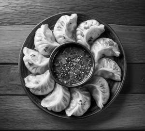 Chicken momos