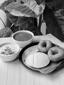 Idli Vada