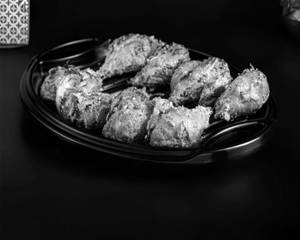 Chicken Tandoori Momos (8 Pcs)