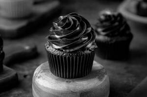 Rich Chocolate Cup Cake Set Of 2