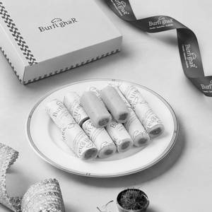 Kaju Pista Roll