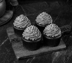 Hazelnut Crunch Cup Cake Set Of 4