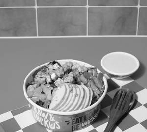 Paneer Apple Crunch Salad (Regular)