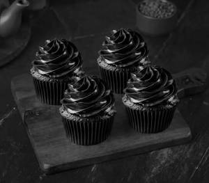 Rich Chocolate Cup Cake Set Of 4
