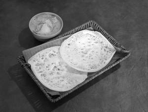2 Appam + Chicken Stew