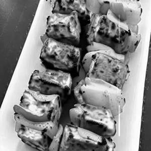 Schezwan Spicy Paneer Tikka