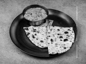 Aloo pyaj naan