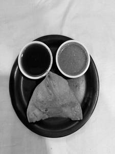 Samosa With Chuteny (1 Piece)