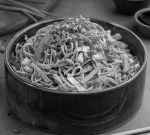 Veg Hakka Noodles