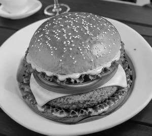 Classic veg burger