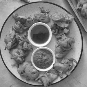 Onion pakoda