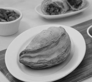 Paneer Chilli Puff