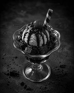 Hot Brownie Sundae