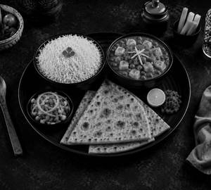 Aloo Matar Mini Thali Meal