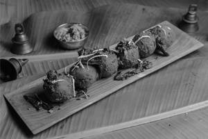 Kozhukattai Bombs