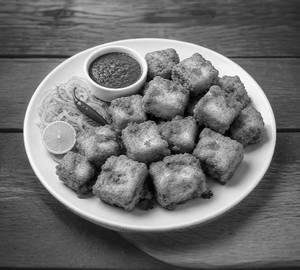 Paneer pakoda