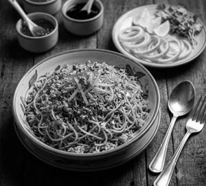 Veg Garlic Noodles