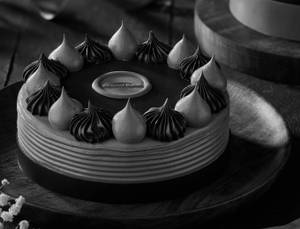 Eggless Nutella & Truffle Cake [500 g]