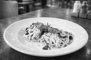 Aglio-e-olio Pasta (Light & Healthy)