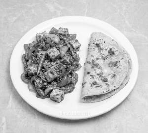 Cheese Chilli Dry + Butter roti (2 pieces)