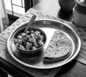 Aloo Shukhi Bhaji + Chapati (2 pieces)