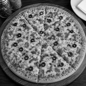 Napoleon pizza [medium]